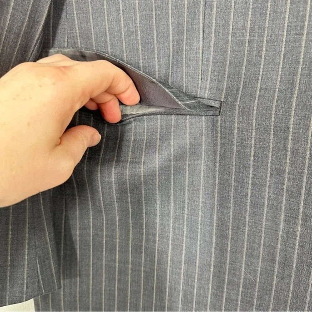 Lauren Ralph Lauren Size 40 Short Grey Pinstripe Wool Suit‎ Jacket